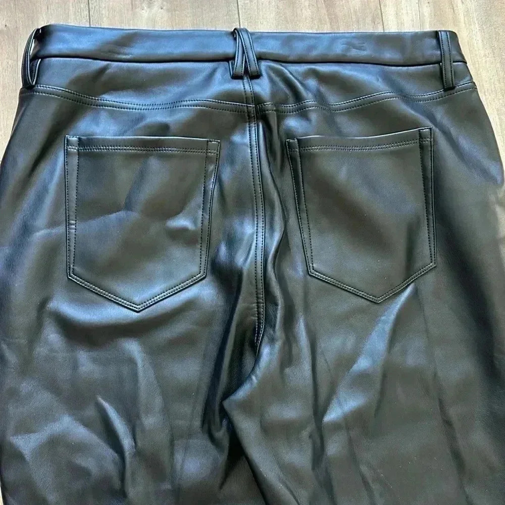 Good American Better Than Leather Pants Faux Leather Black Straight Leg Sz 16 - Picture 12 of 12